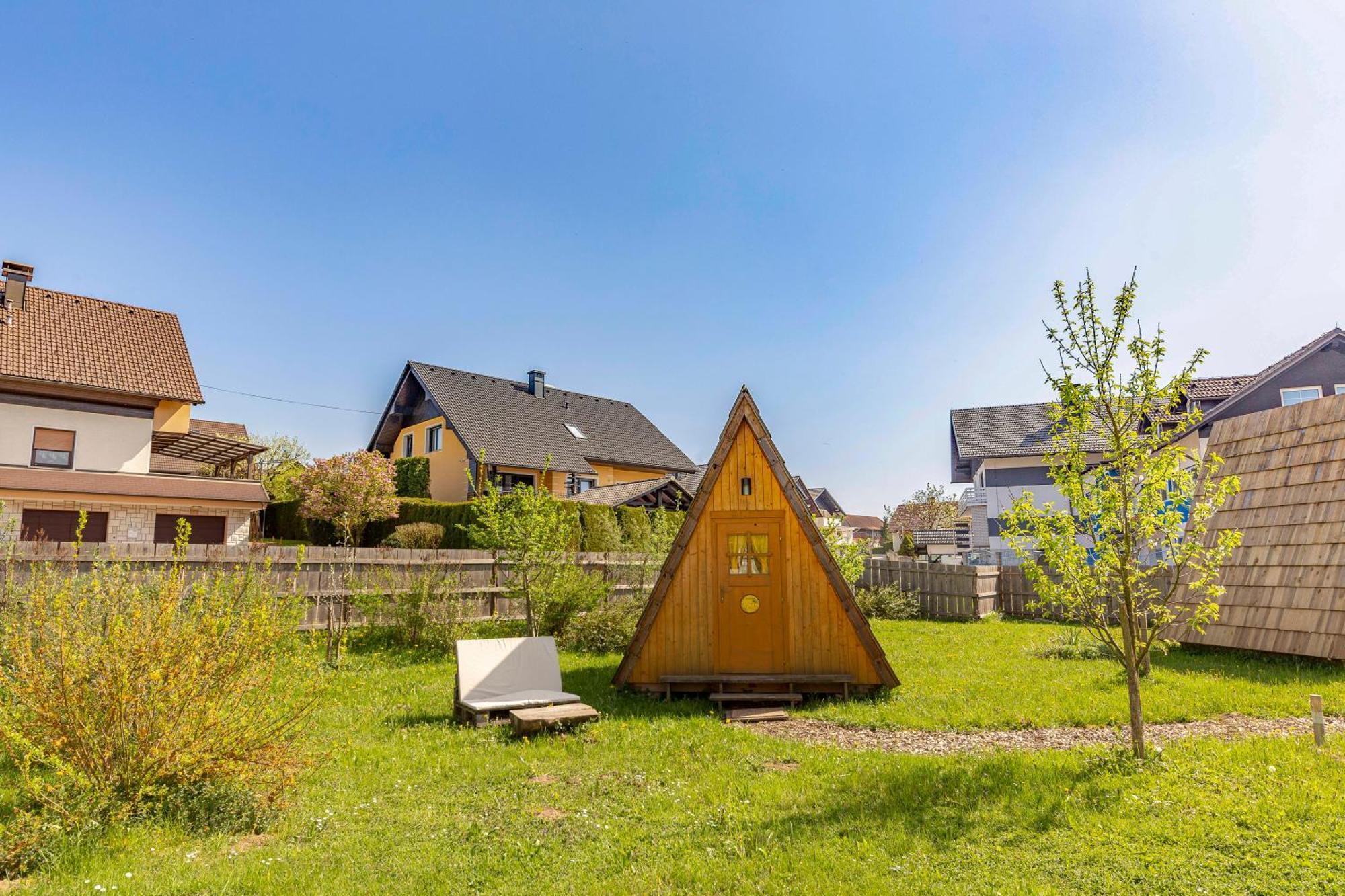 Glamping Mohorjev Grunt Hotel Preddvor Exterior photo